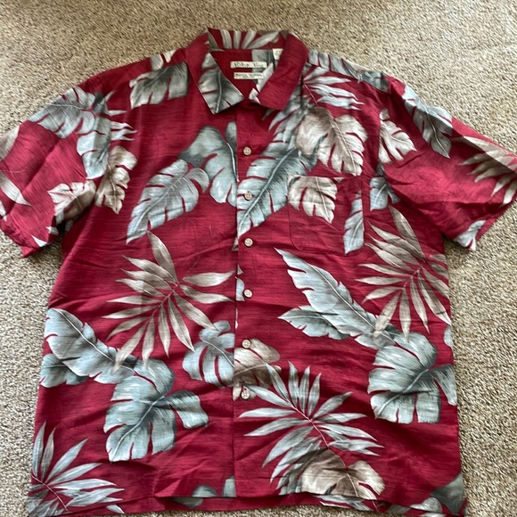 Batick Bay Mens Hawaiian Shirt - NEW, 100% Silk - Picture 1 of 3